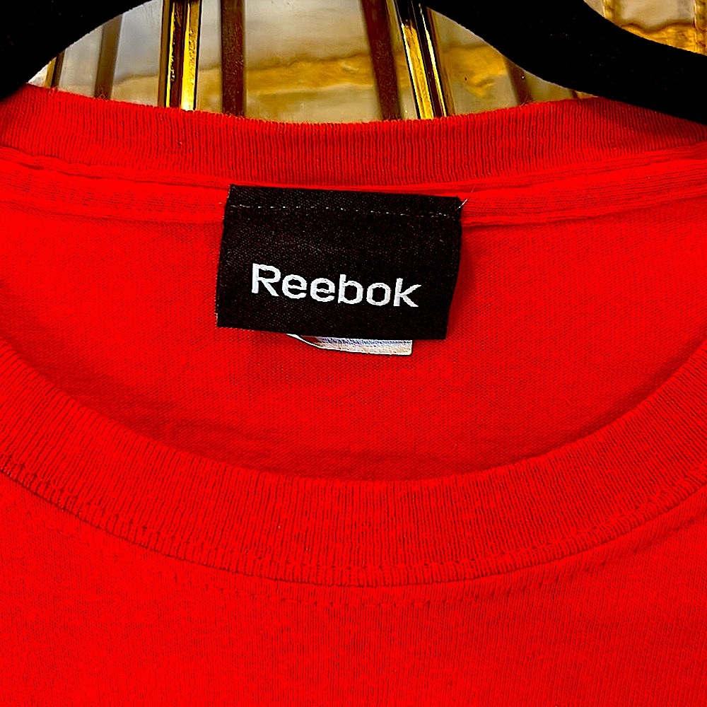 Reebok Red NHL Washington Capitals Nicklas Backstrom #19 T-Shirt, Men's Size M. - Picture 10 of 11